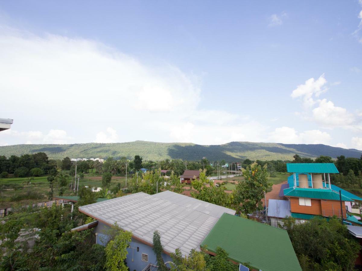 หนองบัว การ์เด้นวิลล์ Hotel Nong Bua Lamphu ภายนอก รูปภาพ